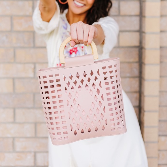 Joy Susan Madison Crossbody Bag in Blush - Picture 5 of 8